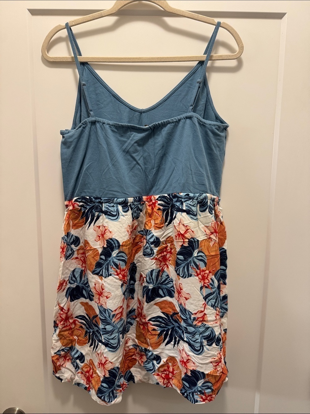 Roxy Tropical Floral Mini Dress. XL - Picture 5 of 6